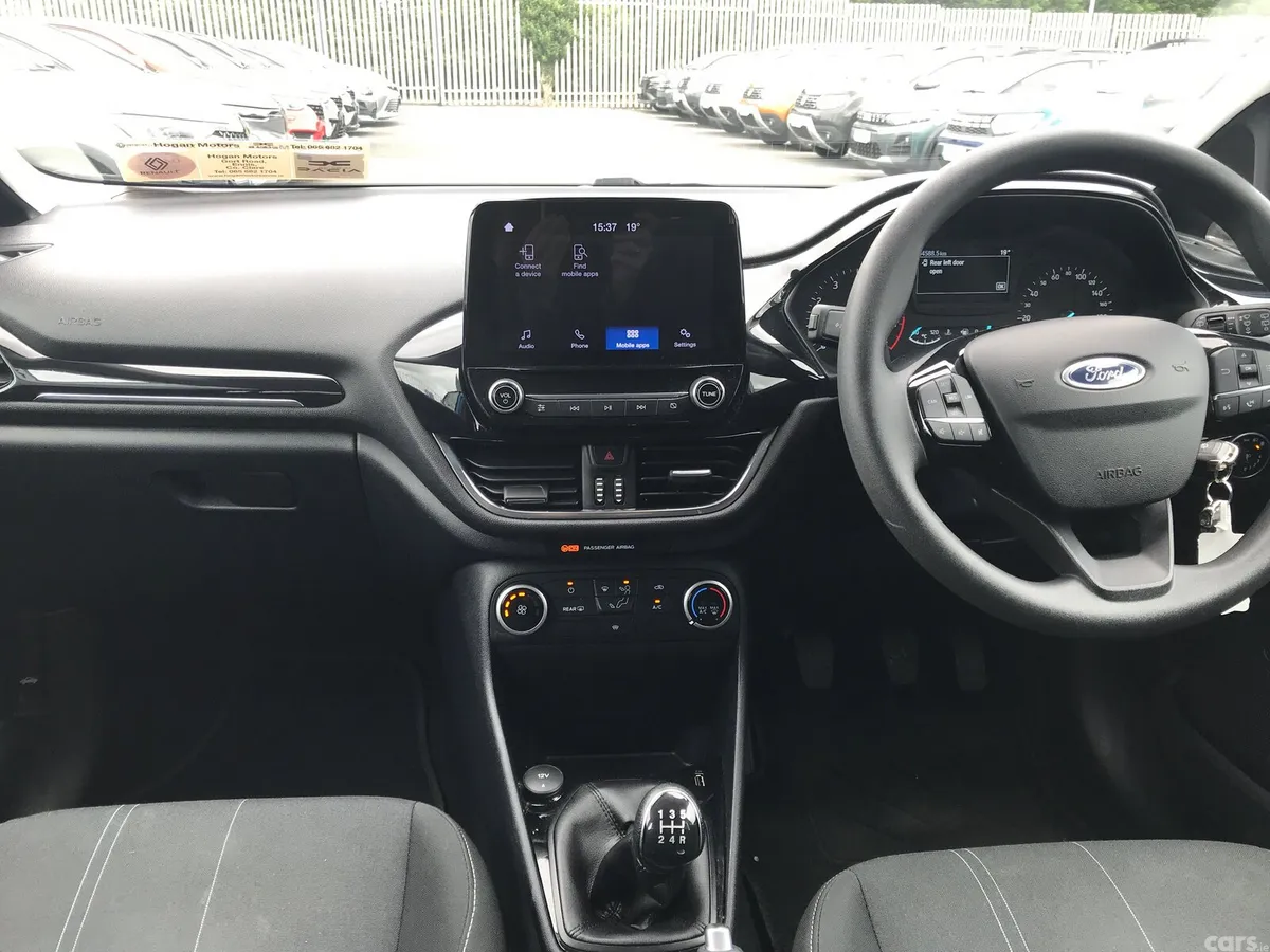 Ford Fiesta Hatchback, Petrol, 2020, Blue