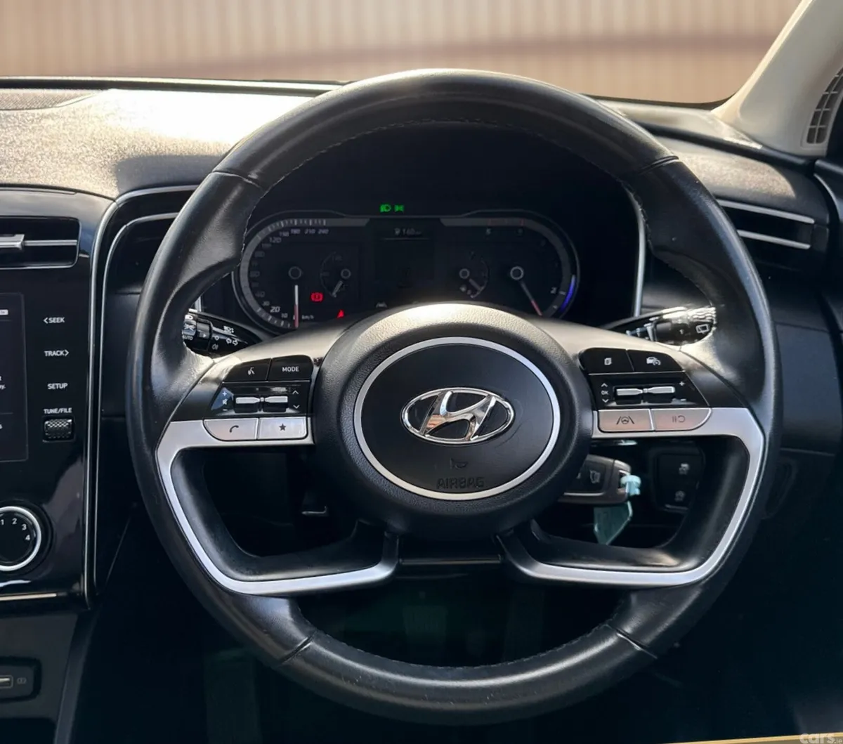 Hyundai Tucson SUV, Diesel, 2022, White