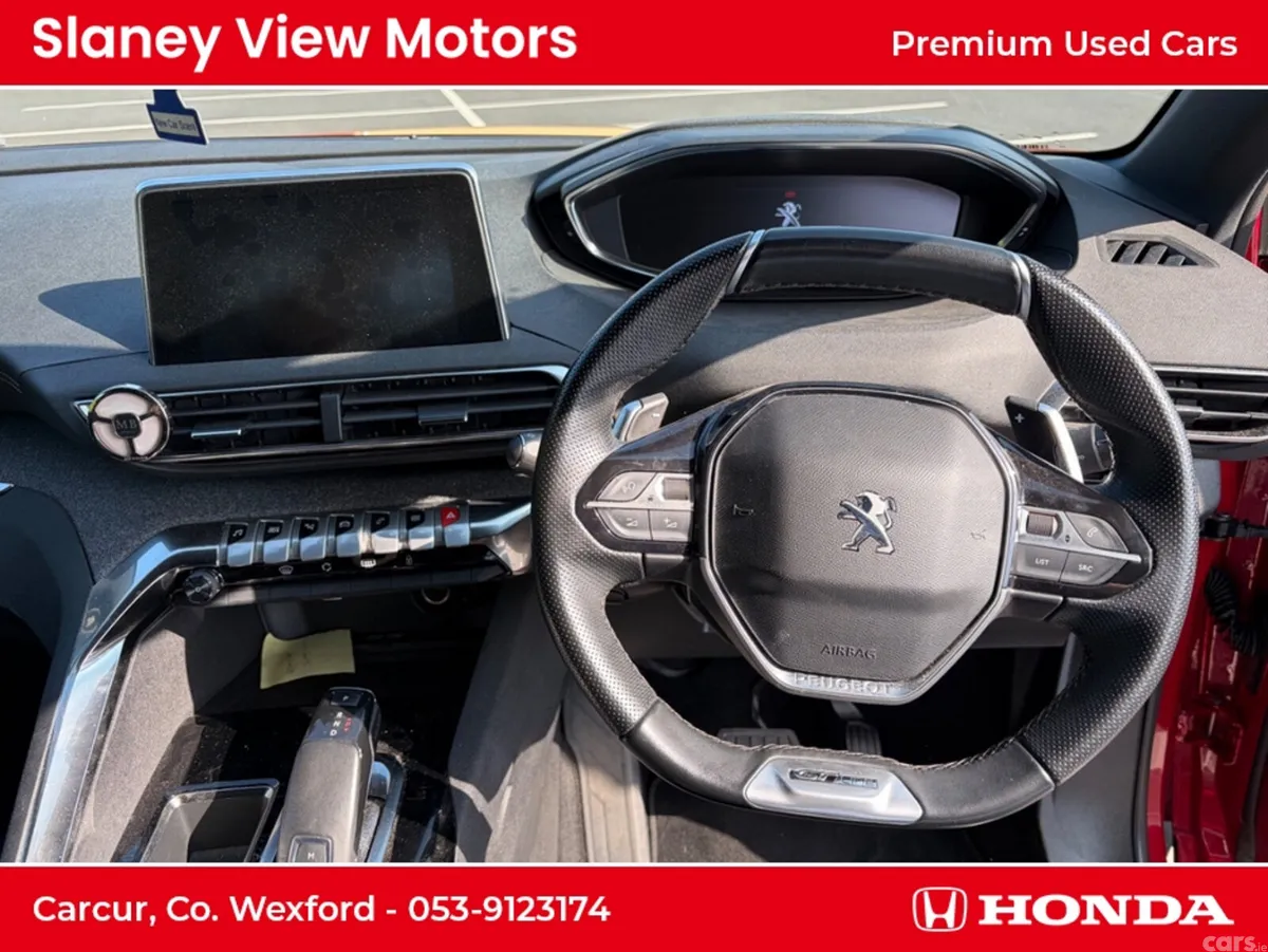 Peugeot 3008 Hatchback, Diesel, 2021, Red