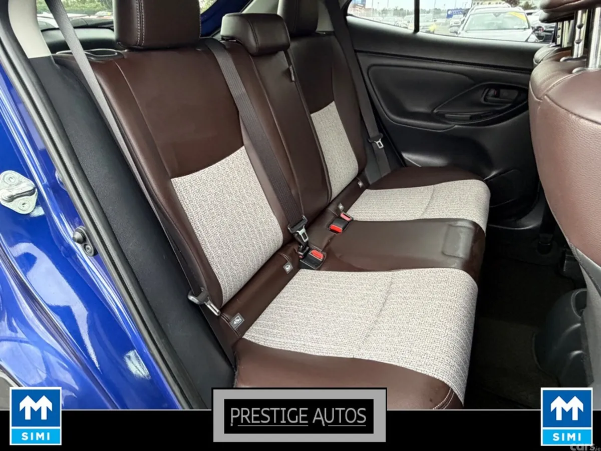 Toyota Yaris Cross SUV, Petrol Hybrid, 2021, Blue