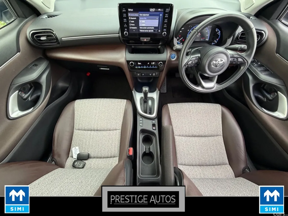 Toyota Yaris Cross SUV, Petrol Hybrid, 2021, Blue