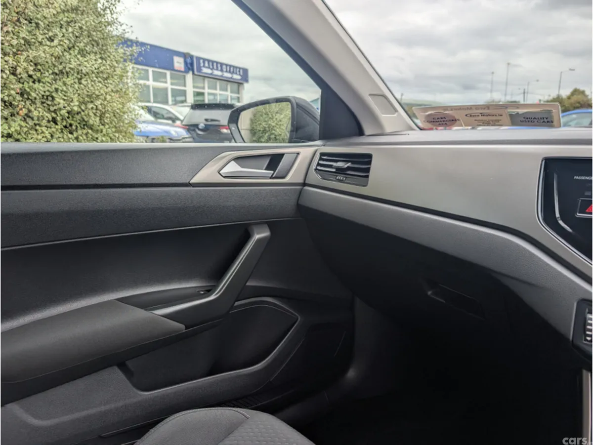 Volkswagen Polo Hatchback, Petrol, 2020, Black