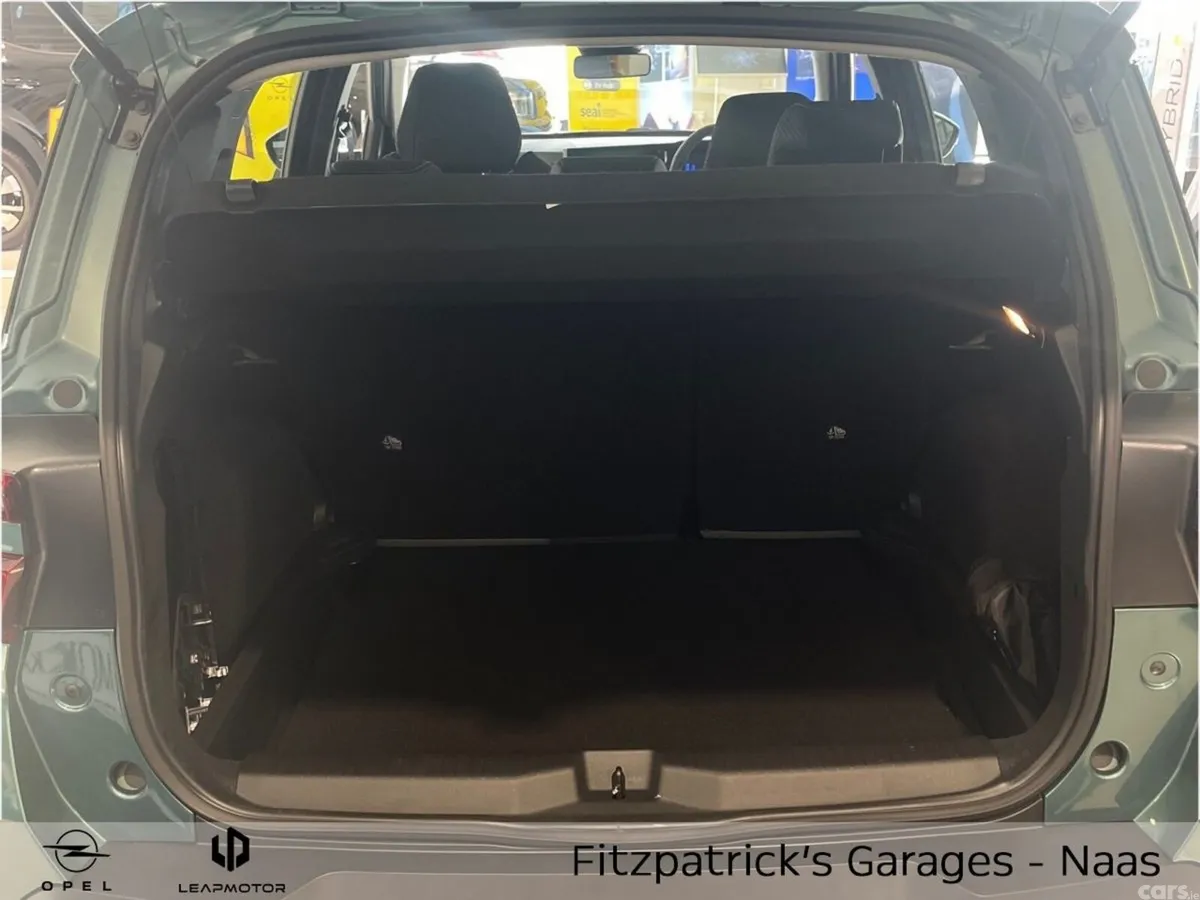 Opel Frontera SUV, Petrol Hybrid, 2026, Green