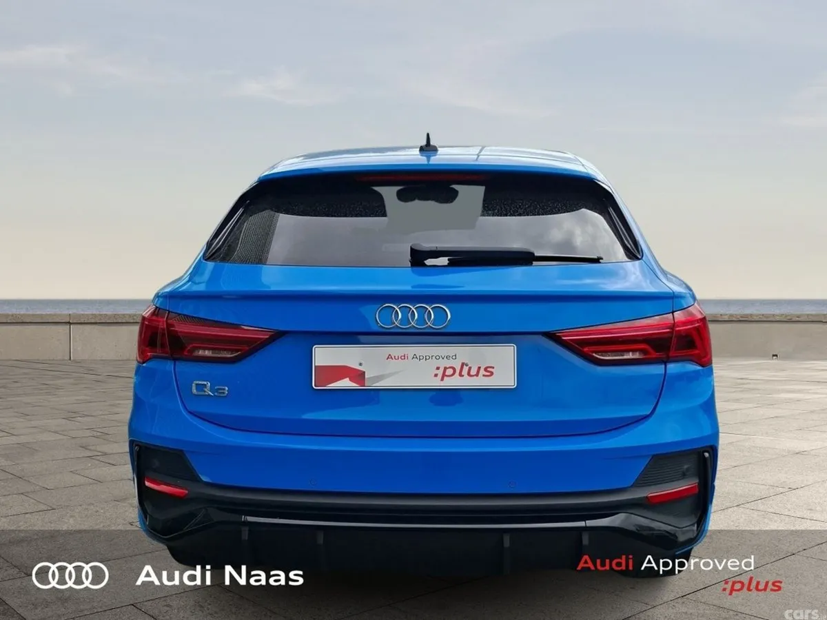 Audi Q3 SUV, Diesel, 2022, Blue