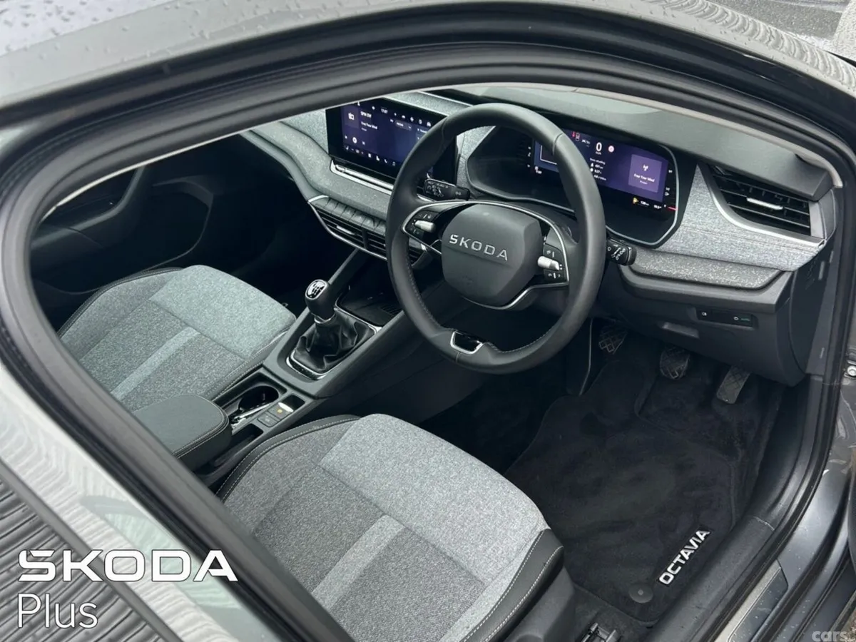 Skoda Octavia Estate, Diesel, 2026, Grey