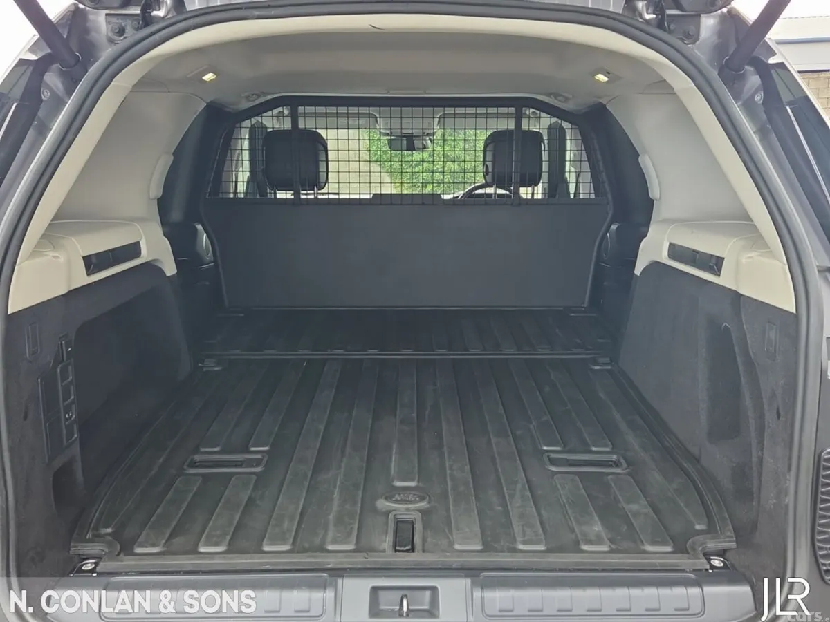 Land Rover Discovery SUV, Diesel, 2023, Grey