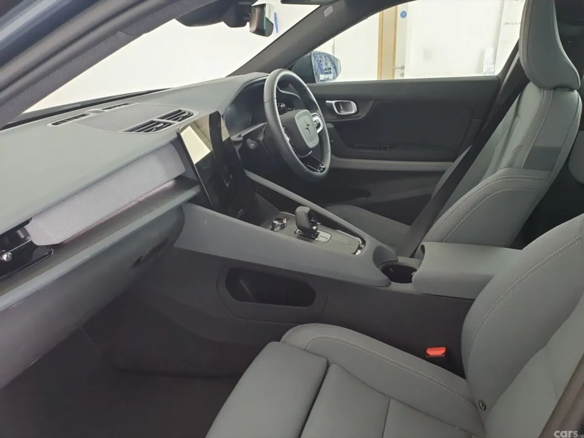 Polestar 2 Hatchback, Electric, 2025, Blue