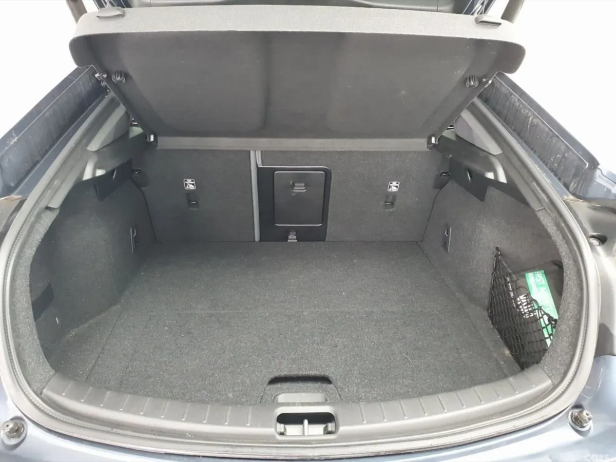 Polestar 2 Hatchback, Electric, 2025, Blue