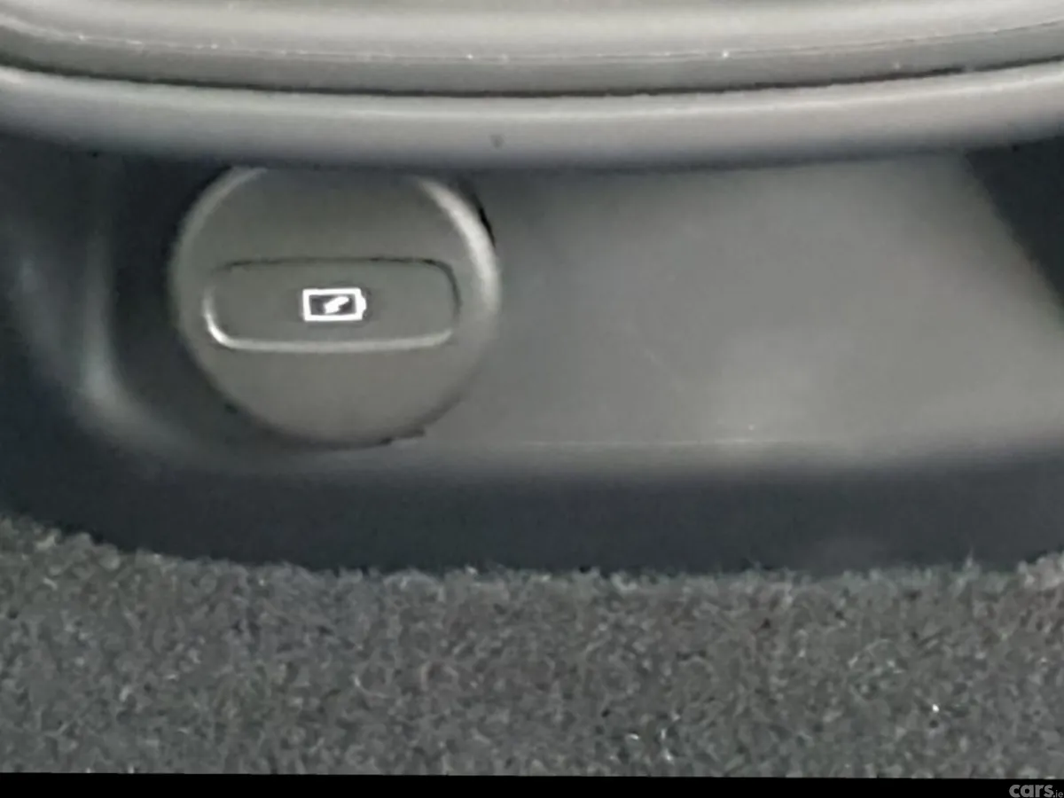 Polestar 2 Hatchback, Electric, 2025, Blue