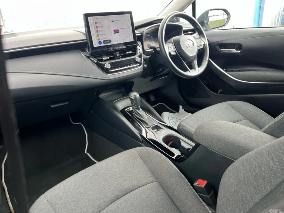 Toyota Corolla Saloon, Petrol Hybrid, 2024, Grey