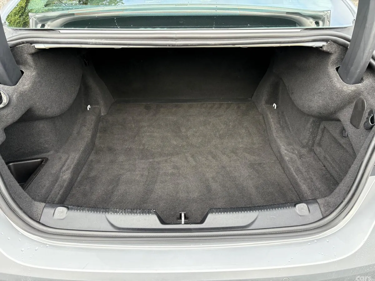 Jaguar XE Saloon, Diesel, 2015, Silver