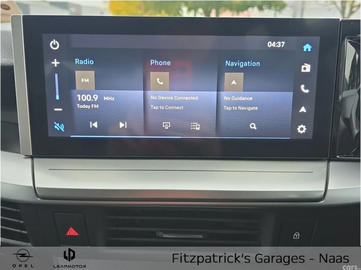 Opel Frontera SUV, Petrol Hybrid, 2026, Blue