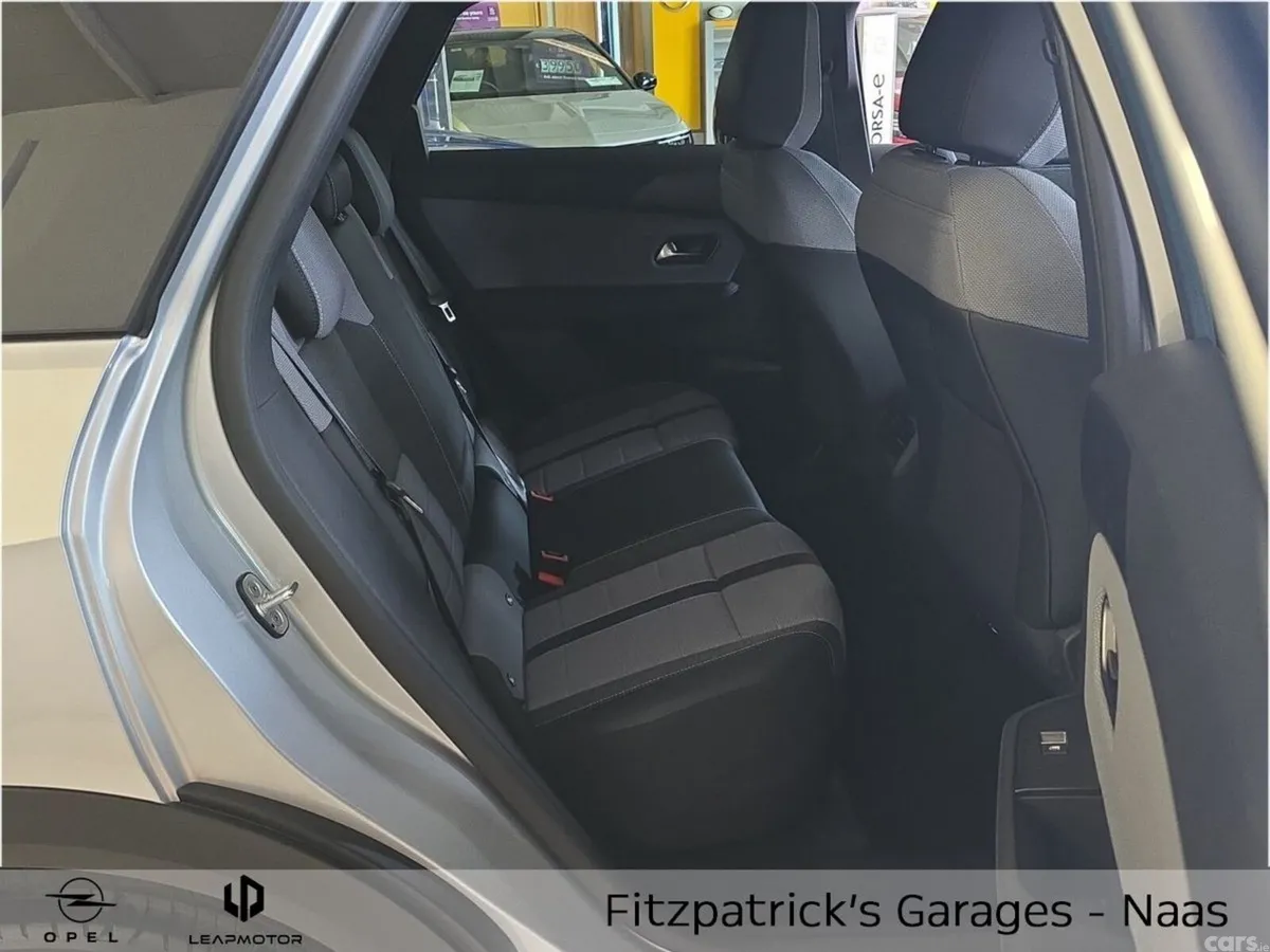 Opel Grandland SUV, Petrol Hybrid, 2026, Silver