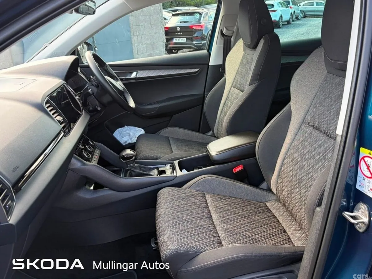 Skoda Karoq Estate, Diesel, 2024, Blue