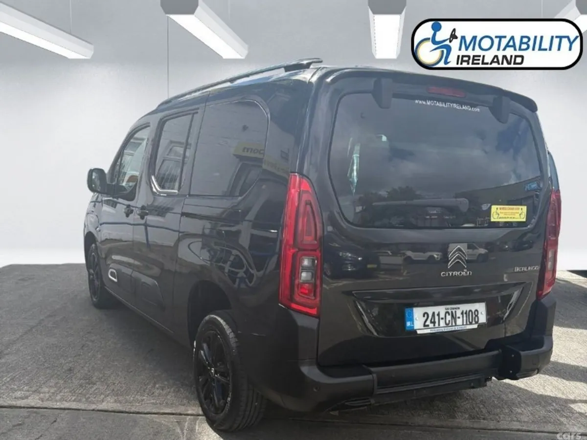 Citroen Berlingo Multispace MPV, Diesel, 2024, Black