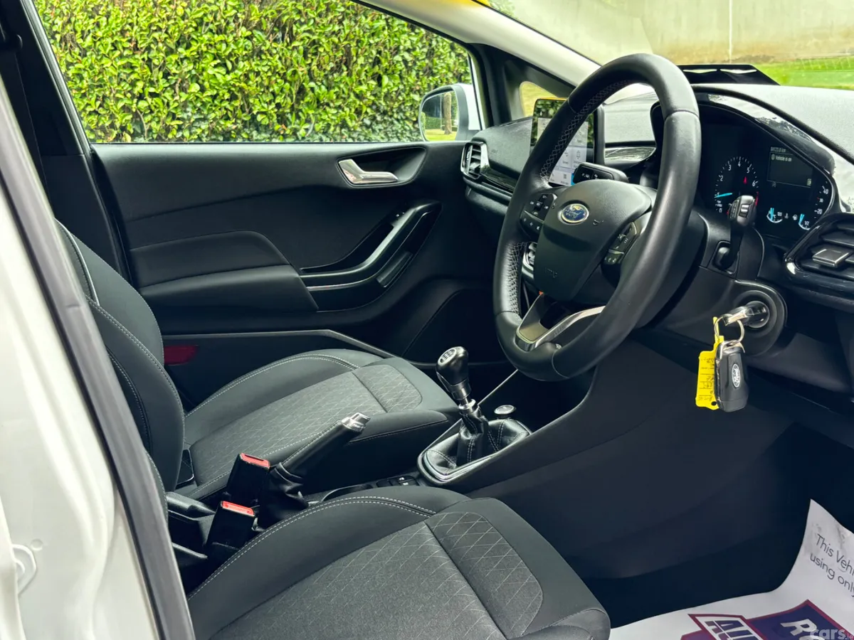 Ford Fiesta Hatchback, Petrol, 2020, White