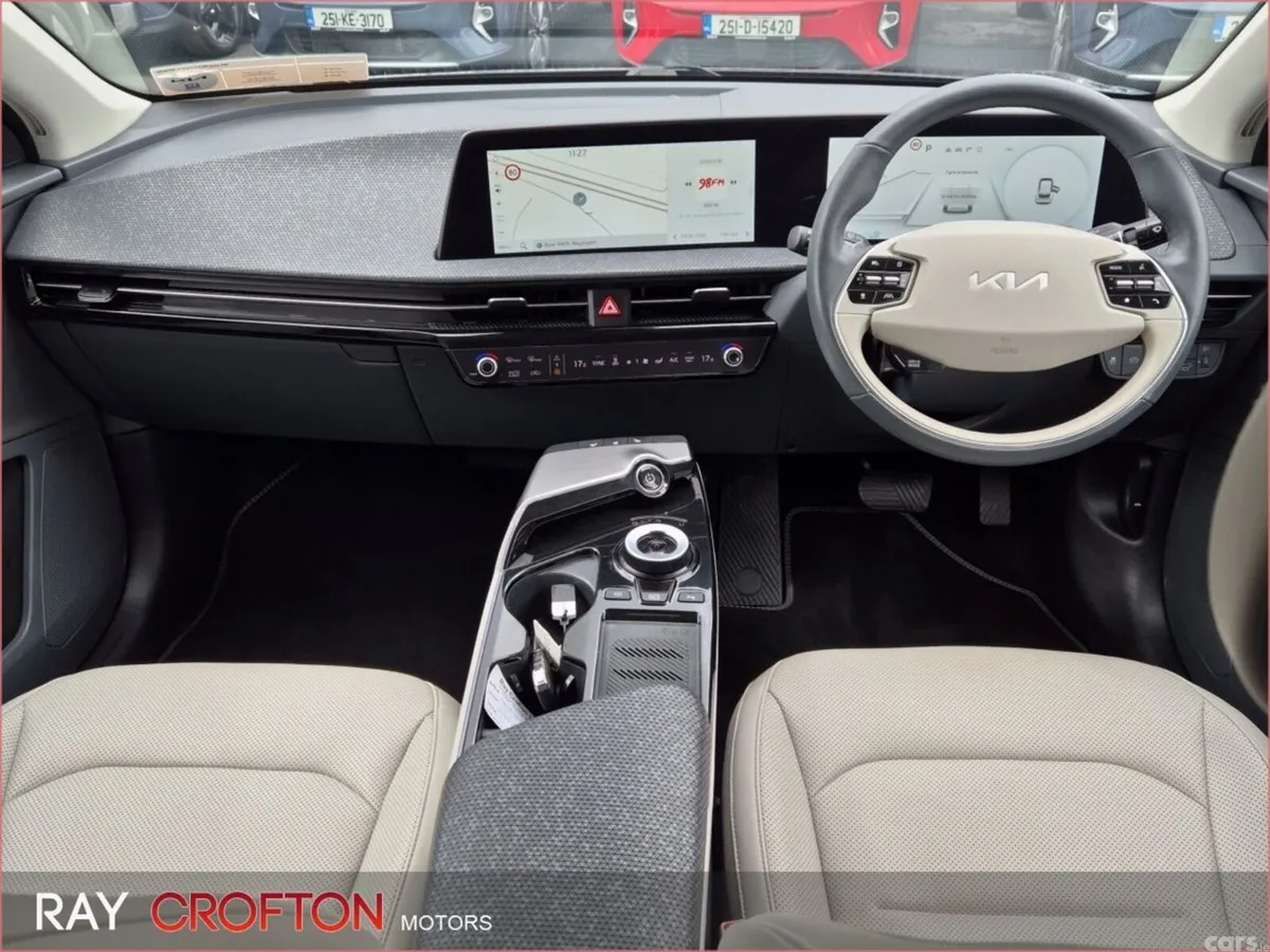Kia EV6 MPV, Electric, 2023, Blue