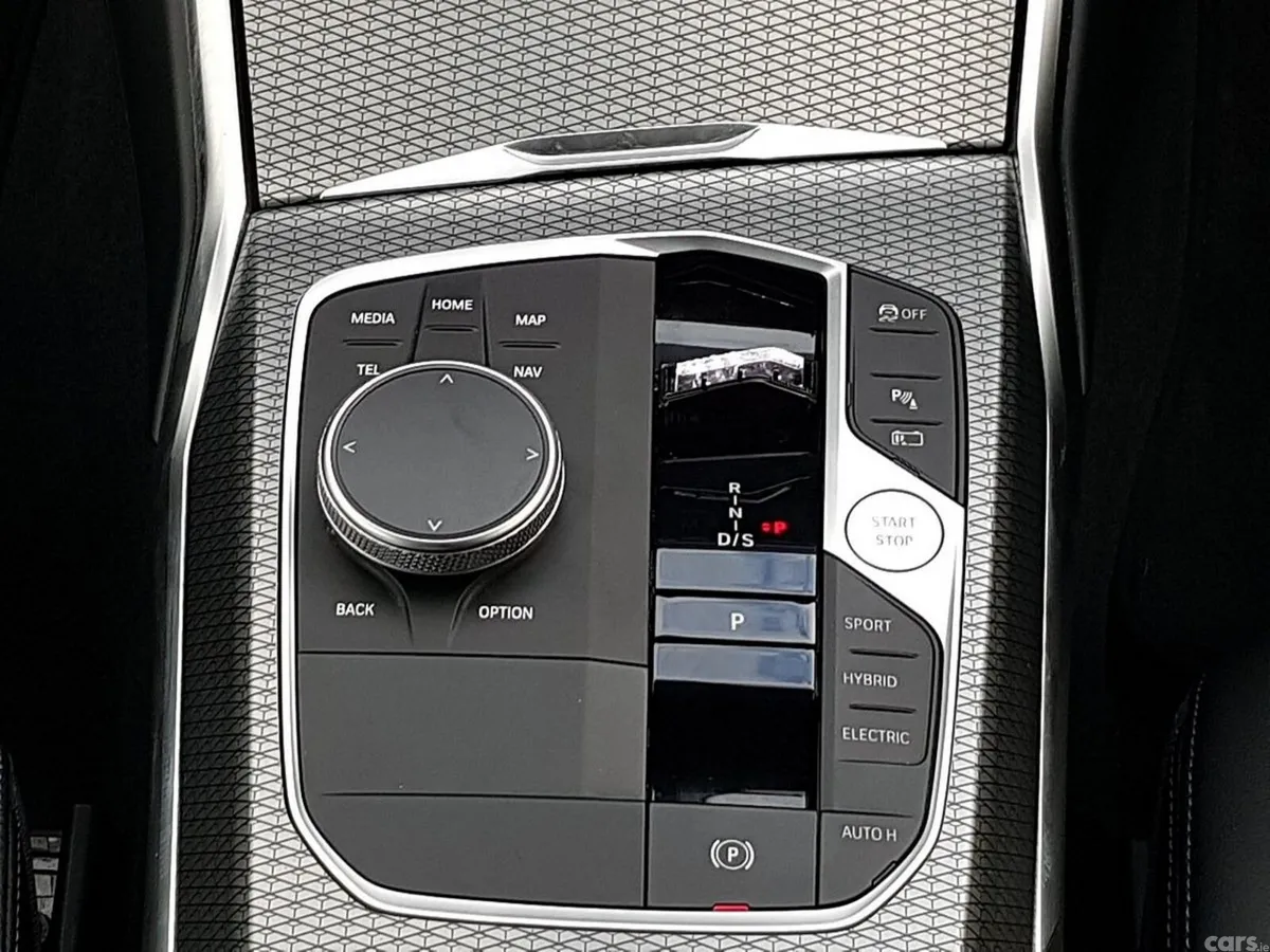 BMW 3-Series Saloon, Petrol Plug-in Hybrid, 2023, Black