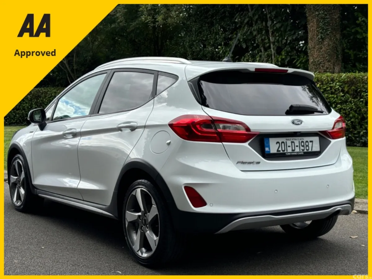 Ford Fiesta Hatchback, Petrol, 2020, White