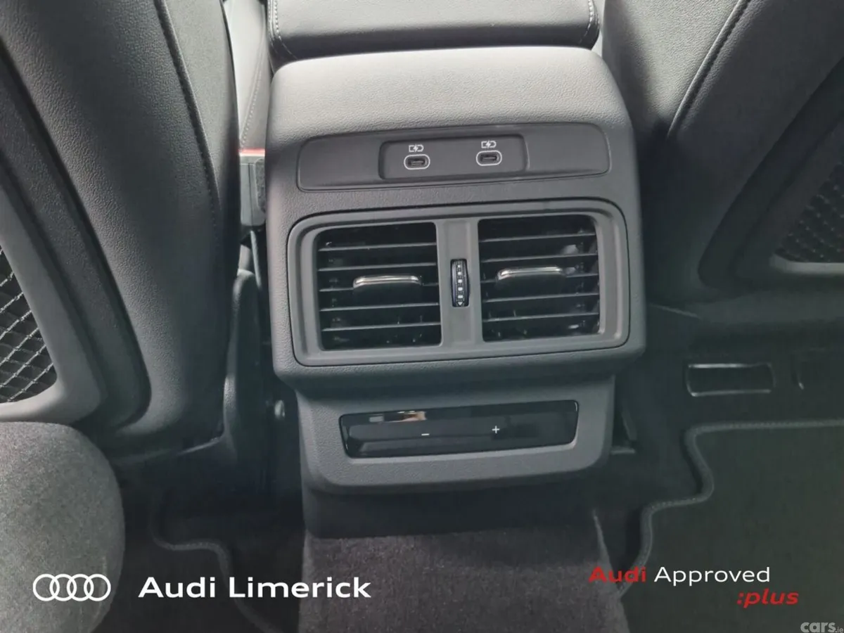 Audi Q5 SUV, Petrol Plug-in Hybrid, 2026, Blue