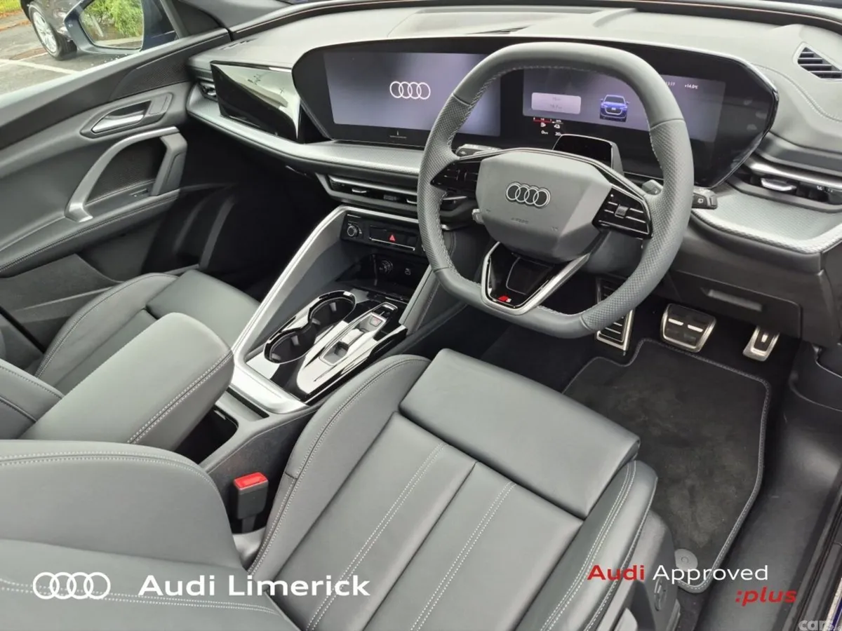 Audi Q5 SUV, Petrol Plug-in Hybrid, 2026, Blue