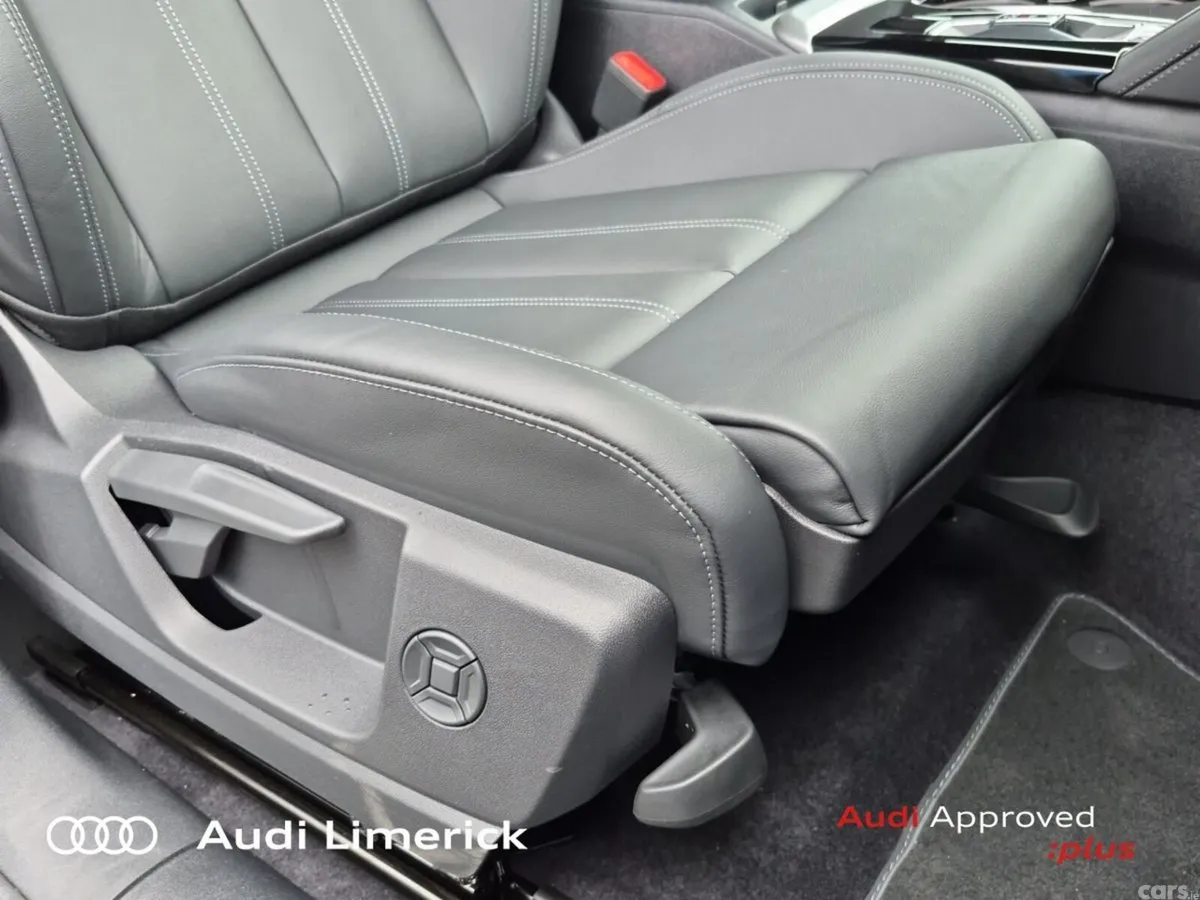 Audi Q5 SUV, Petrol Plug-in Hybrid, 2026, Blue