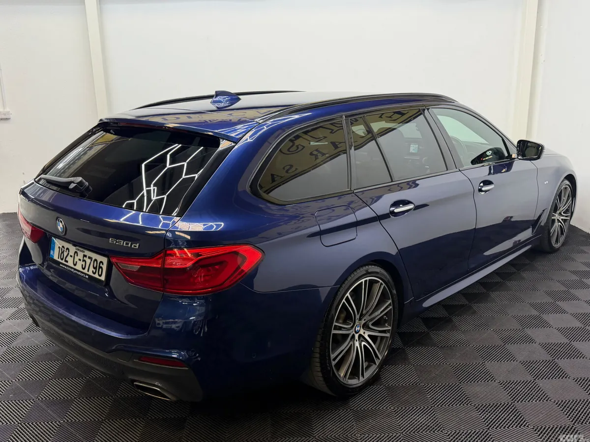 BMW 5-Series Estate, Diesel, 2018, Blue