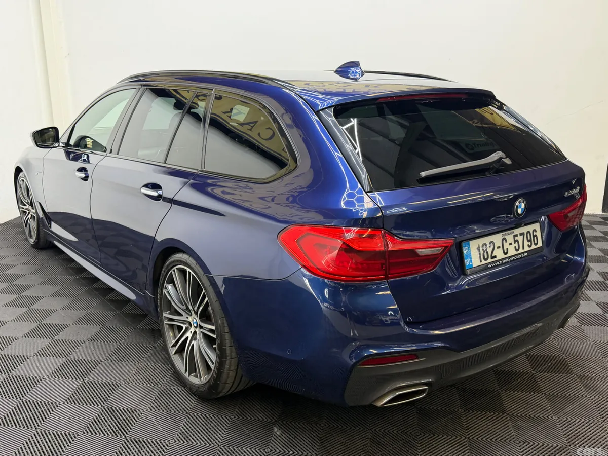 BMW 5-Series Estate, Diesel, 2018, Blue