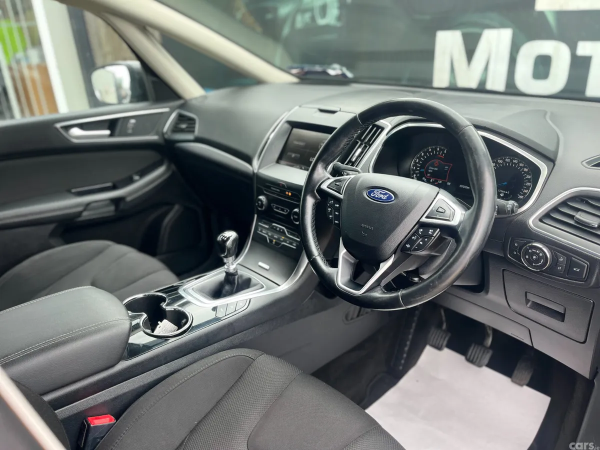 Ford S-Max MPV, Diesel, 2016, Grey