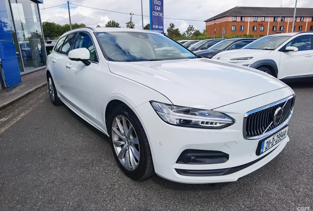 Volvo V90 Estate, Diesel, 2021, White