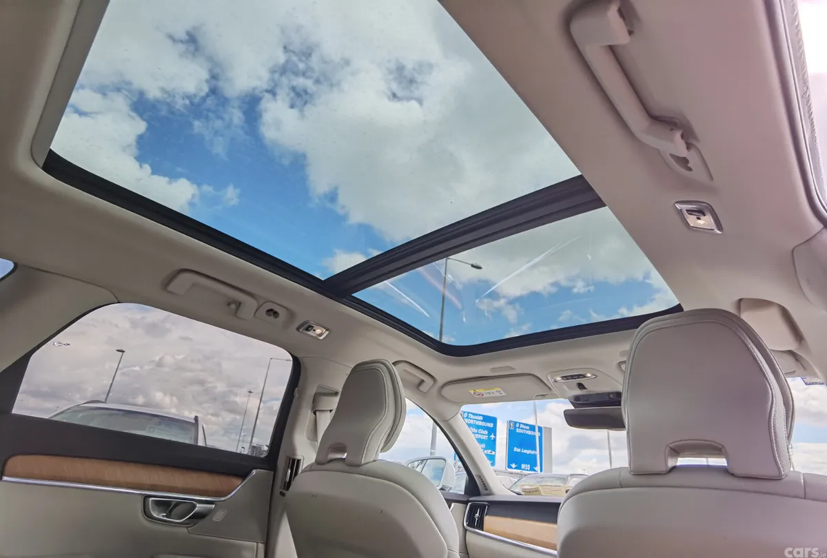 Volvo V90 Estate, Diesel, 2021, White