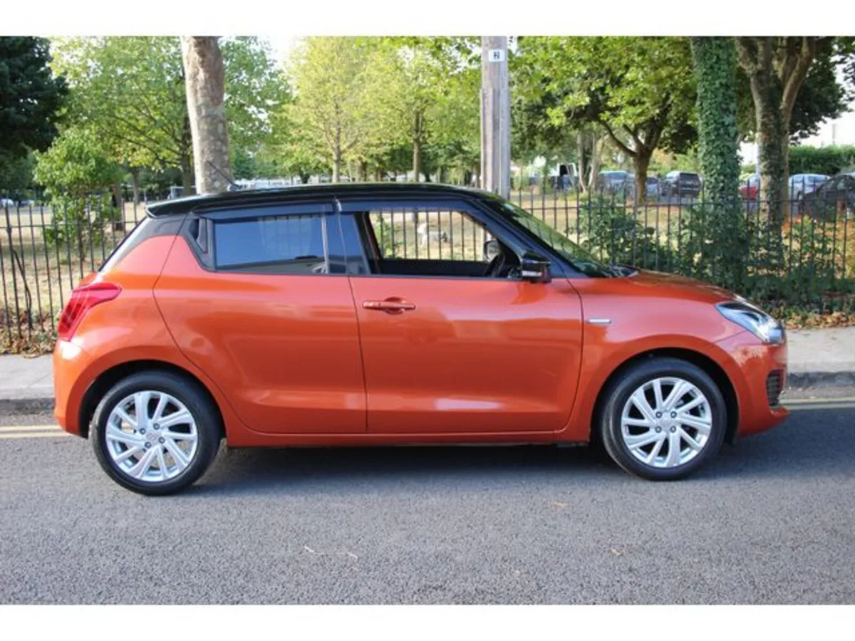 Suzuki Swift Hatchback, Petrol Hybrid, 2021, Orange