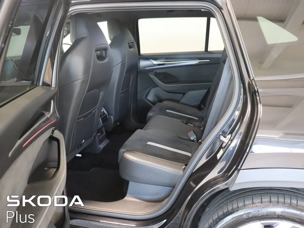 Skoda Kodiaq SUV, Petrol Plug-in Hybrid, 2026, Black