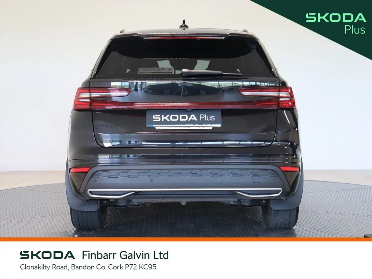 Skoda Kodiaq SUV, Petrol Plug-in Hybrid, 2026, Black