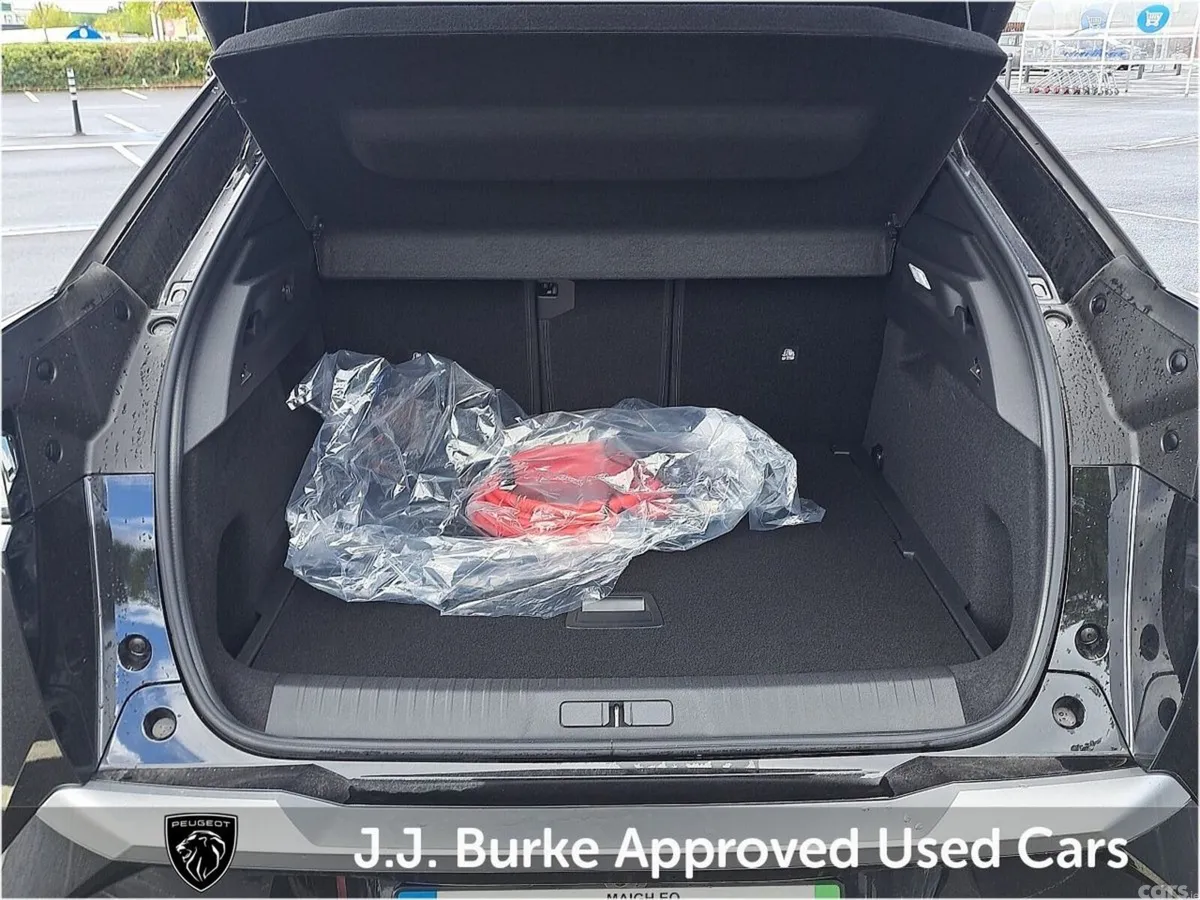 Peugeot 3008 SUV, Electric, 2026, Black