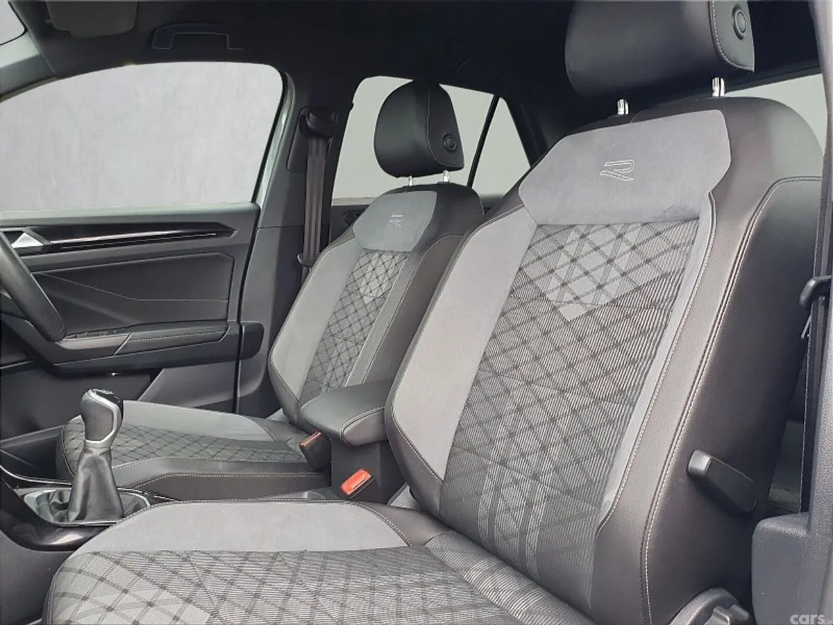 Volkswagen T-Roc SUV, Diesel, 2023, Grey