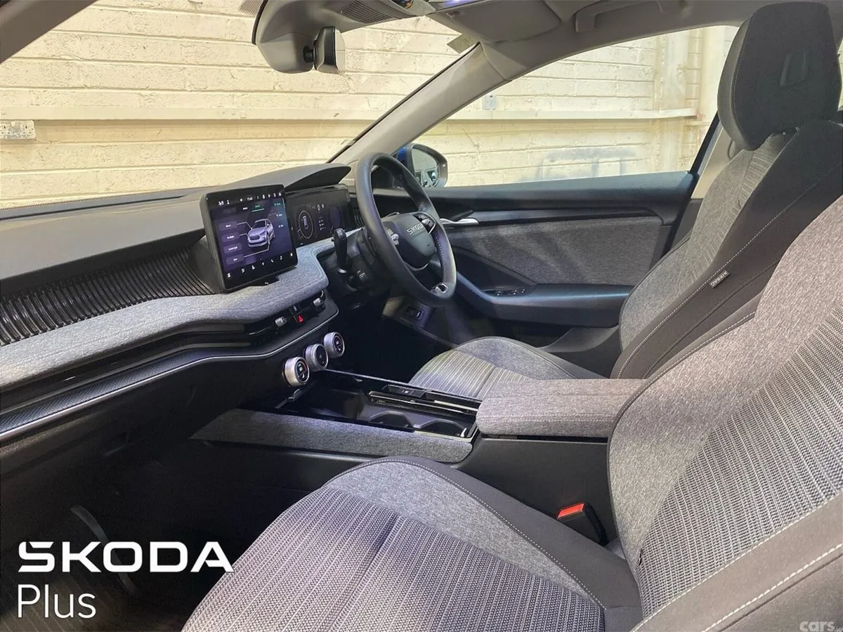 Skoda Superb Estate, Diesel, 2026, Blue