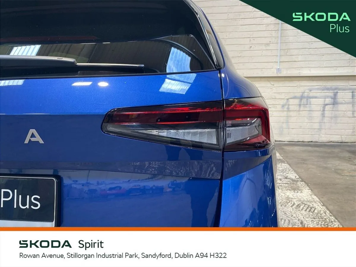 Skoda Superb Estate, Diesel, 2026, Blue