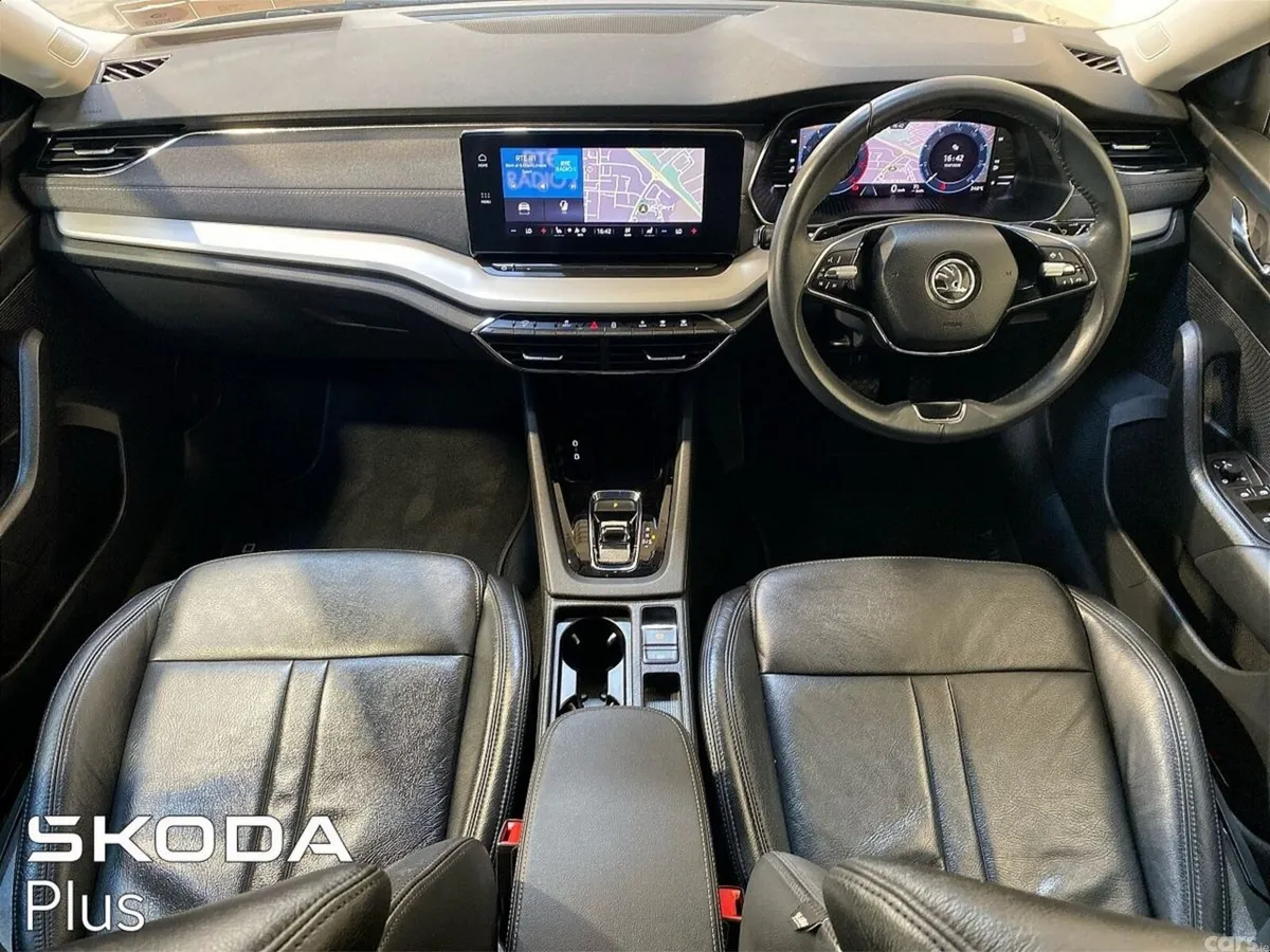Skoda Octavia Saloon, Petrol Hybrid, 2024, Grey