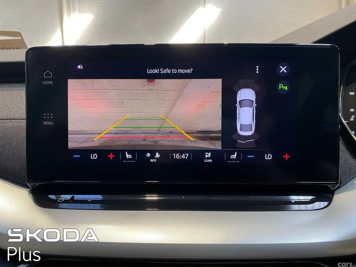Skoda Octavia Saloon, Petrol Hybrid, 2024, Grey