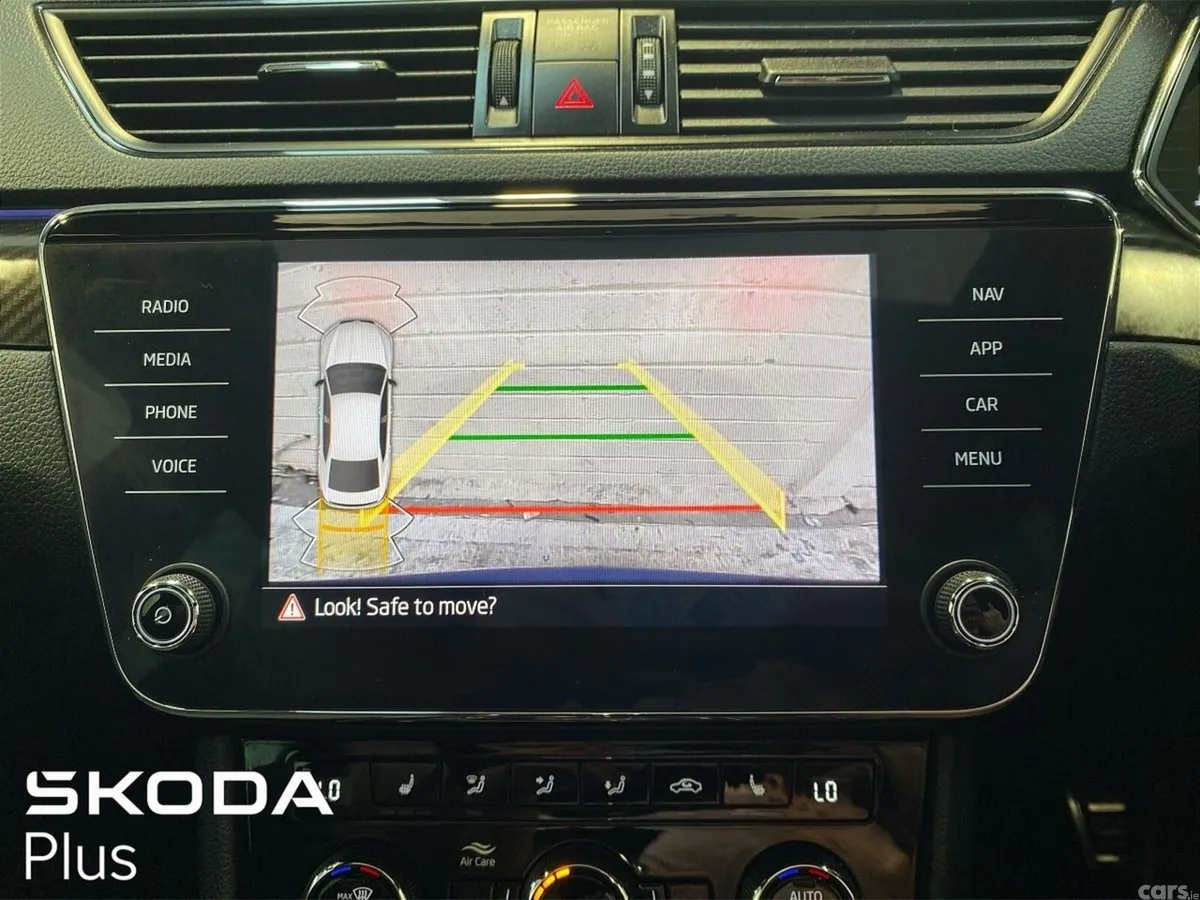 Skoda Superb Saloon, Diesel, 2024, Blue