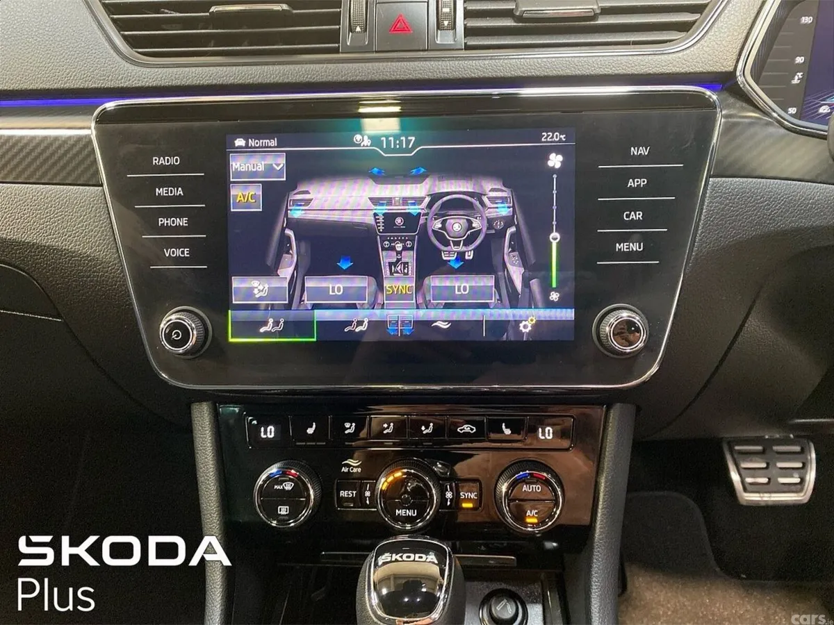 Skoda Superb Saloon, Diesel, 2024, Blue