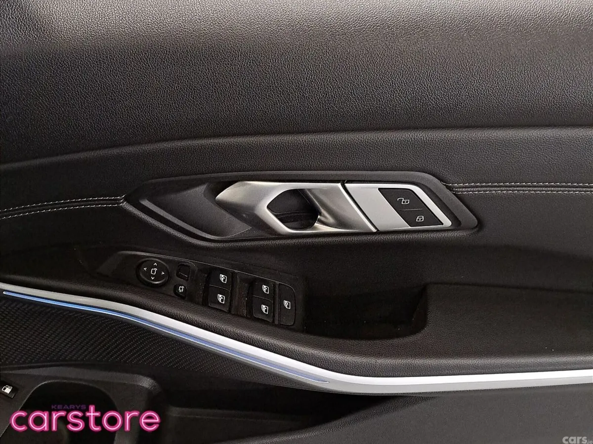 BMW 3-Series Saloon, Petrol Plug-in Hybrid, 2023, Black