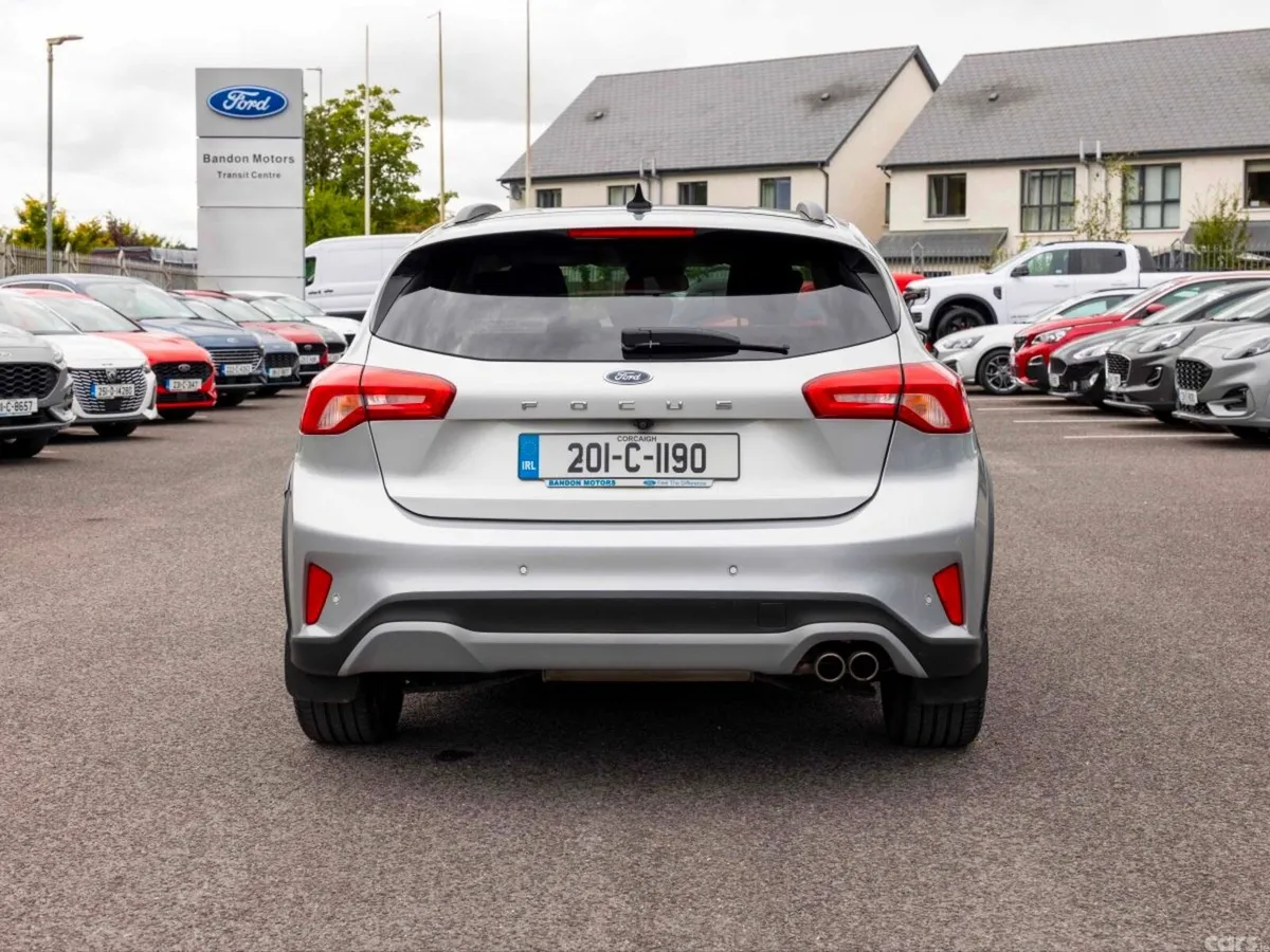 Ford Focus Hatchback, Diesel, 2020, Grey