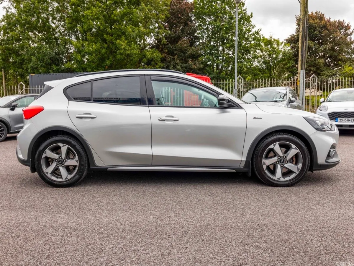 Ford Focus Hatchback, Diesel, 2020, Grey