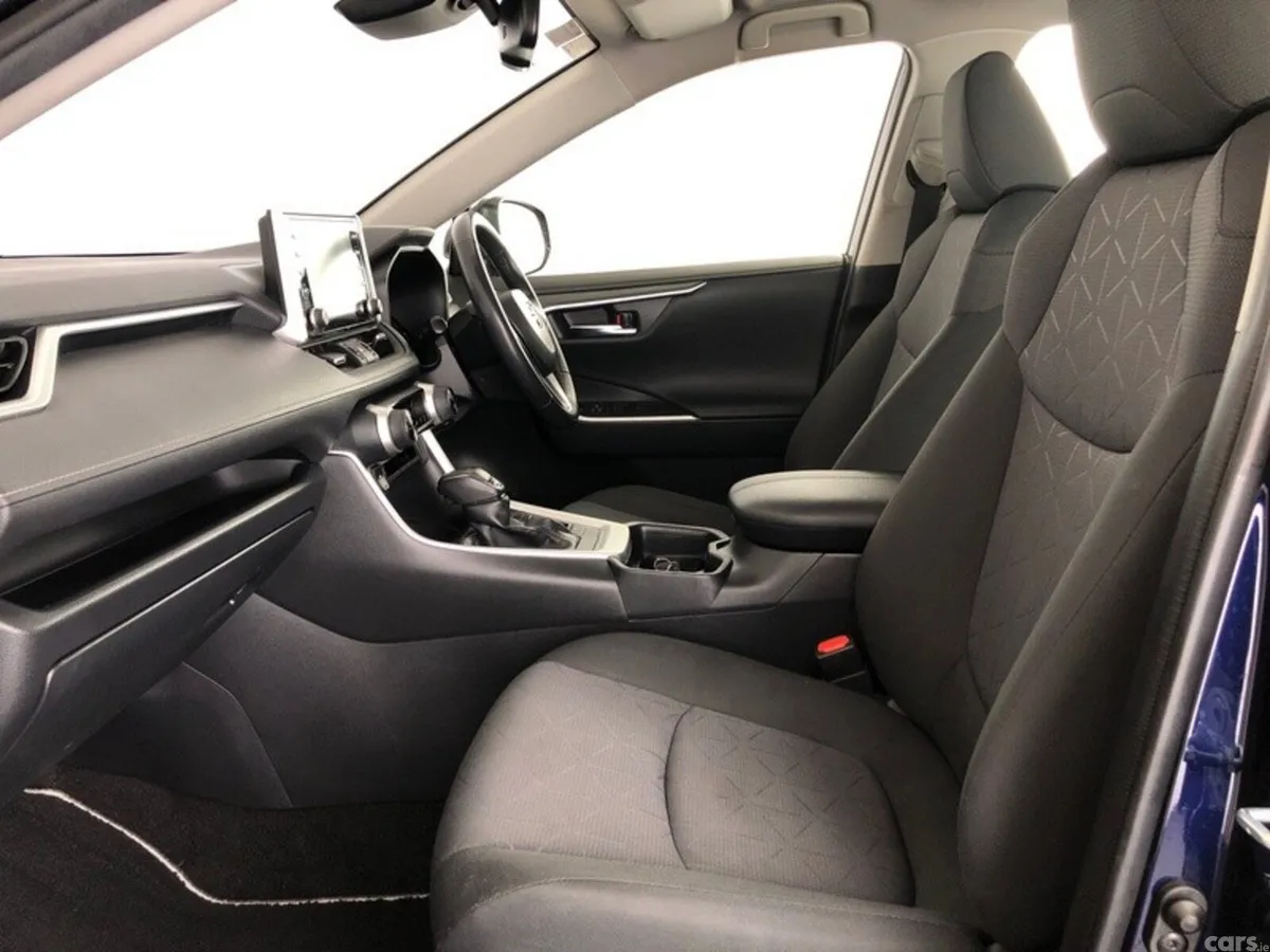 Toyota RAV4 SUV, Petrol Hybrid, 2022, Blue