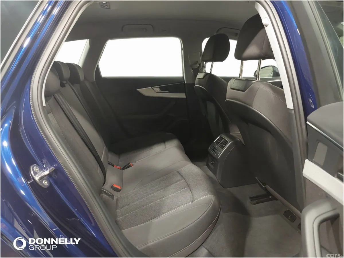 Audi A4 Estate, Diesel, 2023, Blue