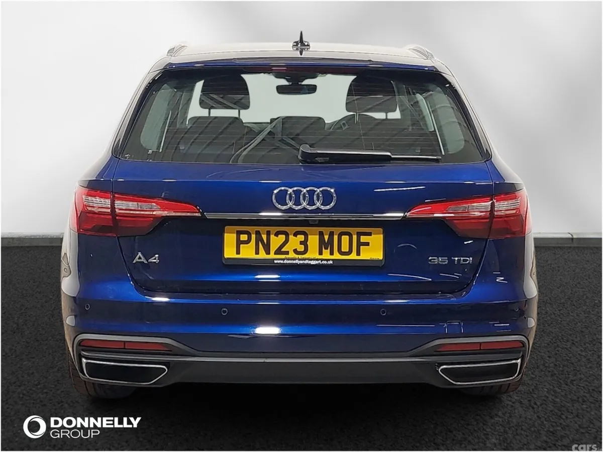Audi A4 Estate, Diesel, 2023, Blue
