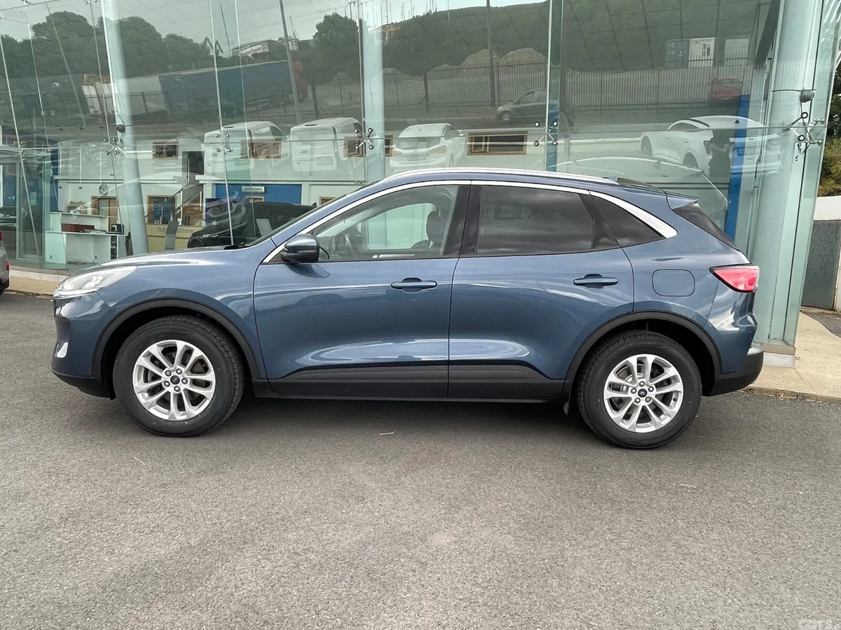Ford Kuga SUV, Diesel Hybrid, 2021, Blue