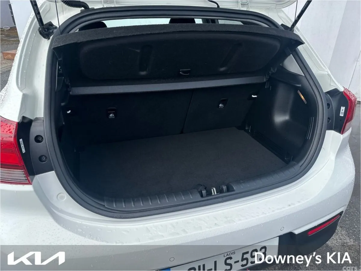 Kia Rio Hatchback, Petrol, 2021, White